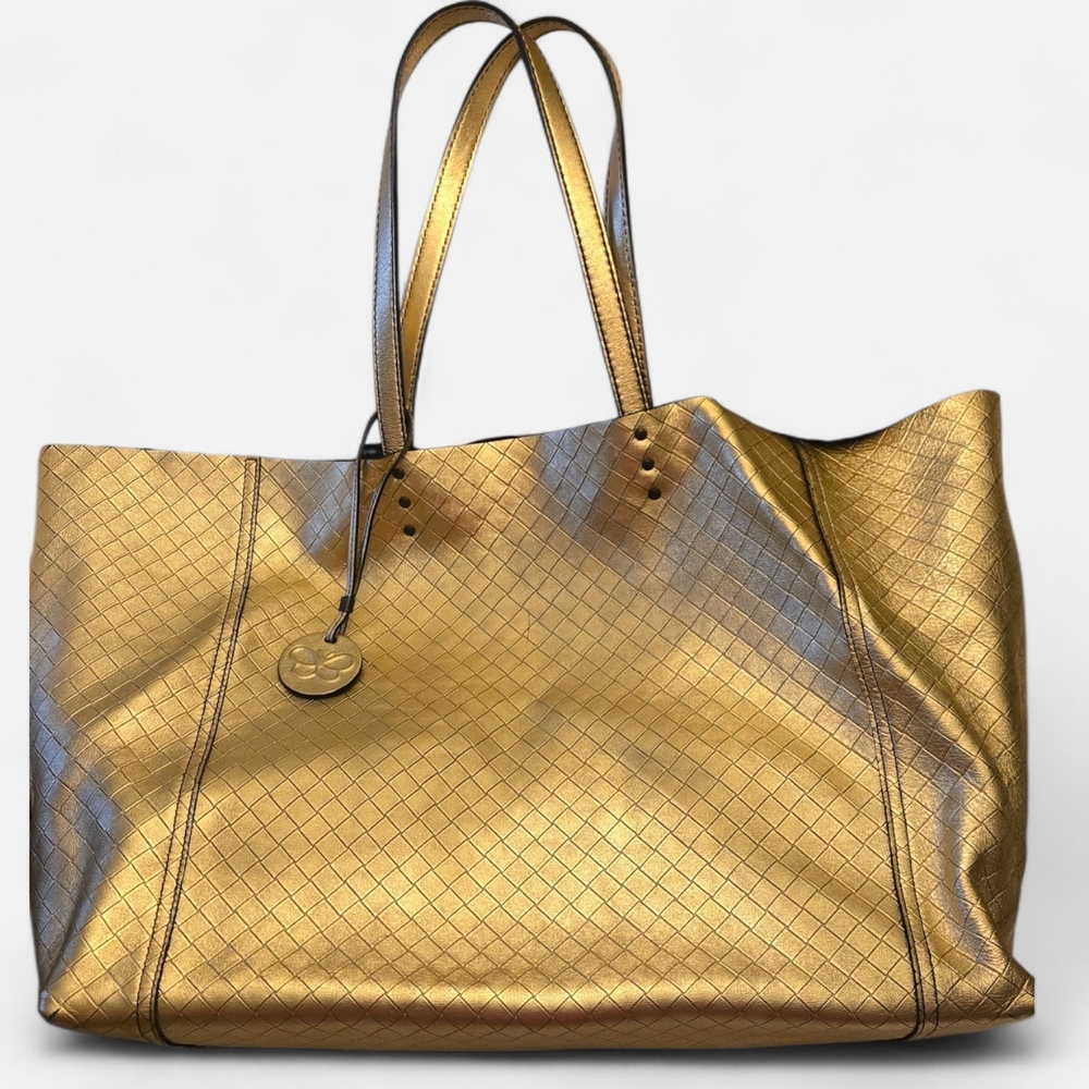Bottega Veneta Intrecciomirage Leather Tote - Gold